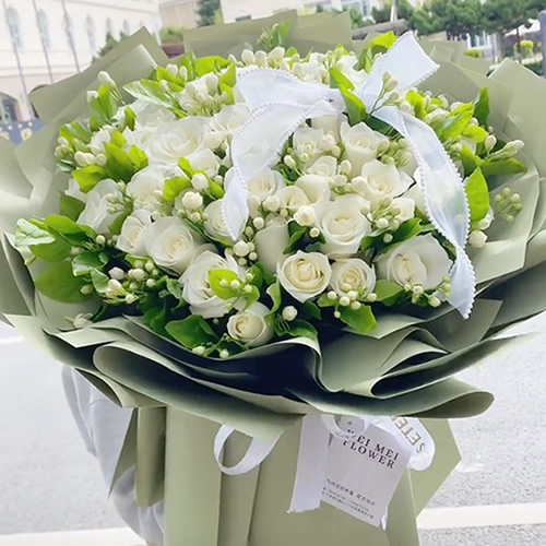 鲜花：梦中情人 29枝白玫瑰