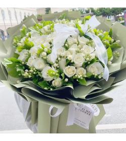 鲜花：梦中情人 29枝白玫瑰