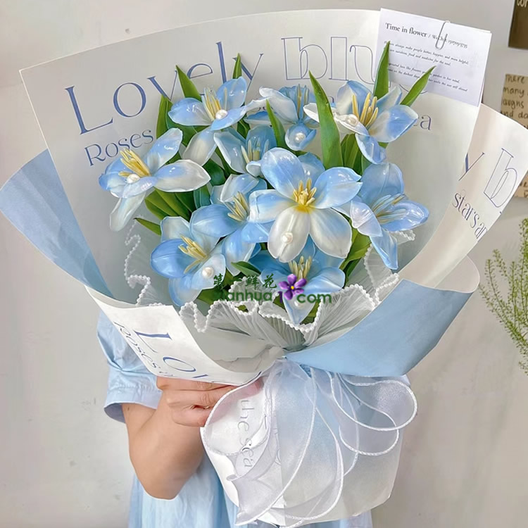 10枝碎冰蓝喷色郁金香，珍珠点缀花瓣