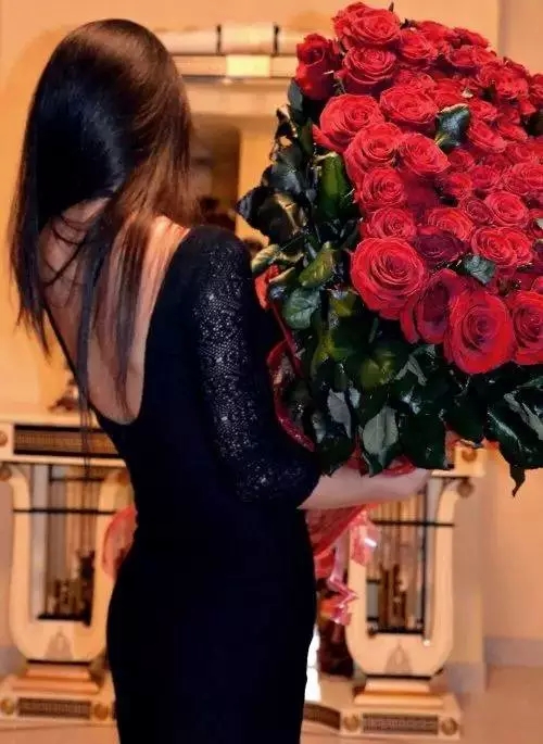 女孩都喜欢别人送鲜花吗？